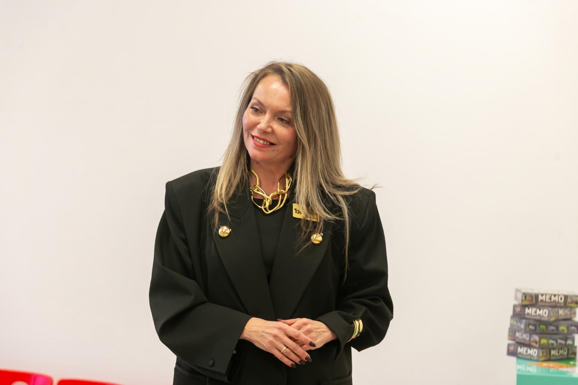  Заведующий Найкувене Юлия Николаевна тел.: 8 (4012) 99 43 17